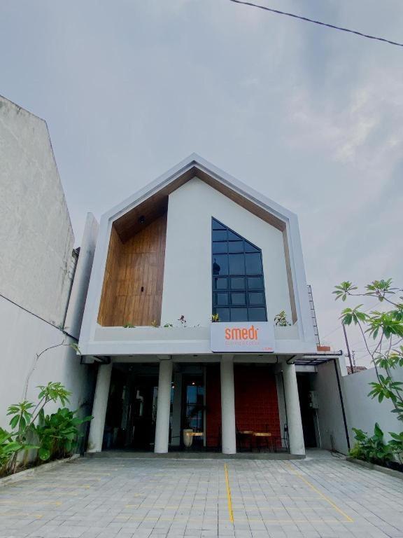 Hotel Smedi Coliving Yogyakarta Exterior foto